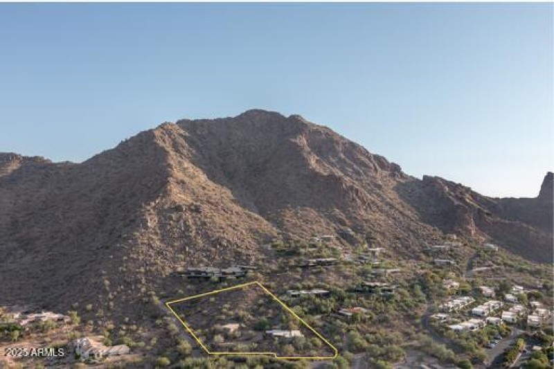 Camelback Mountain Views