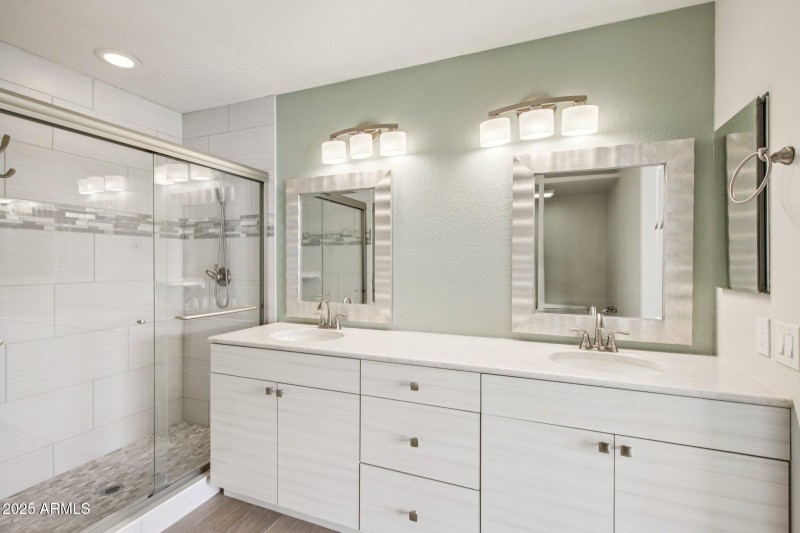 27-web-or-mls-E Cassia Way-S2608-027