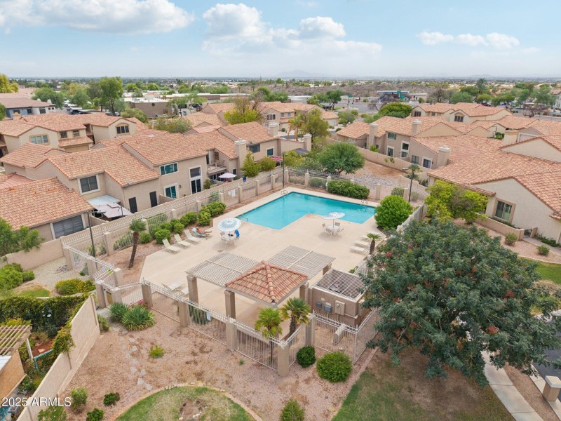 40-web-or-mls-E Cassia Way-2608-907