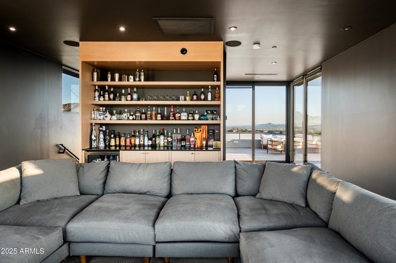 Upstairs Bar/Media area