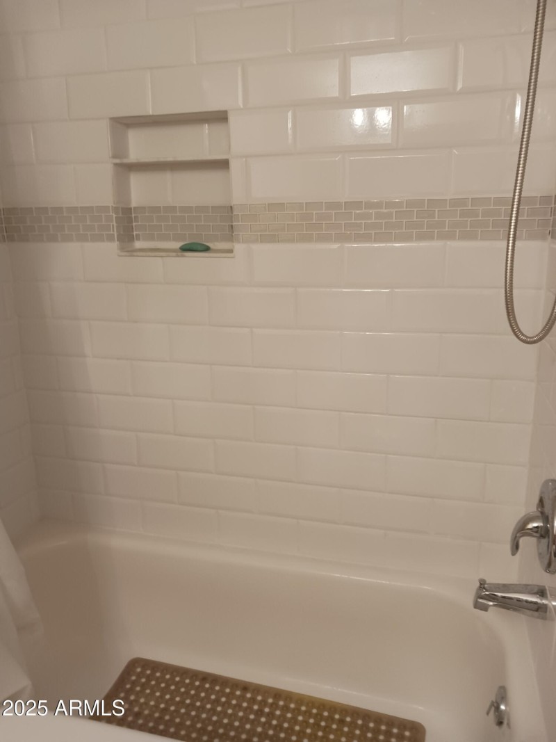 Tub0377