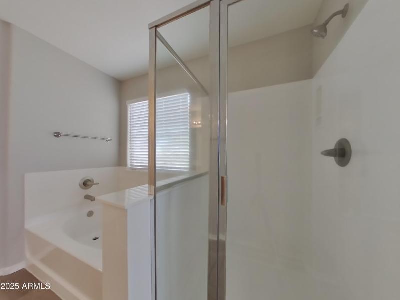 15_pc_rovF1JvFp9_w5e7I5RCK0_layout_0