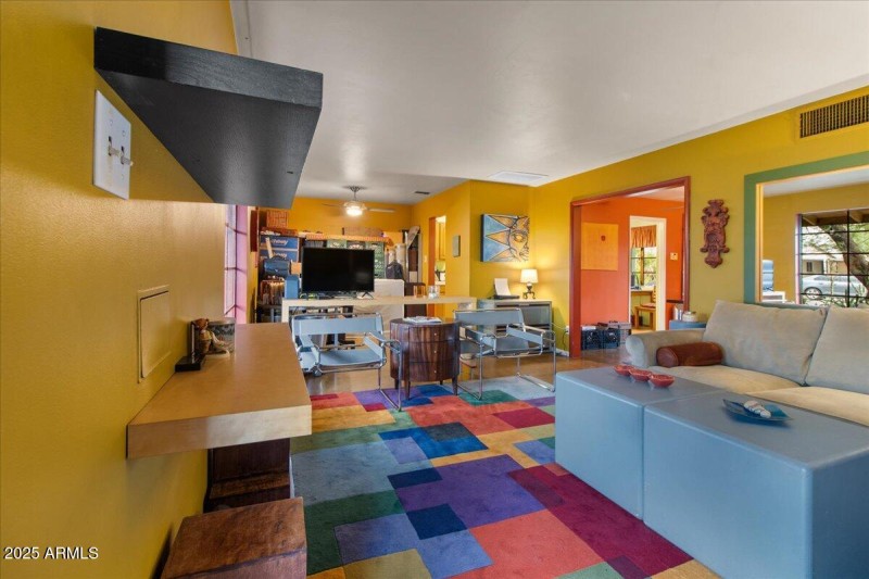 09-Entry and Living Room