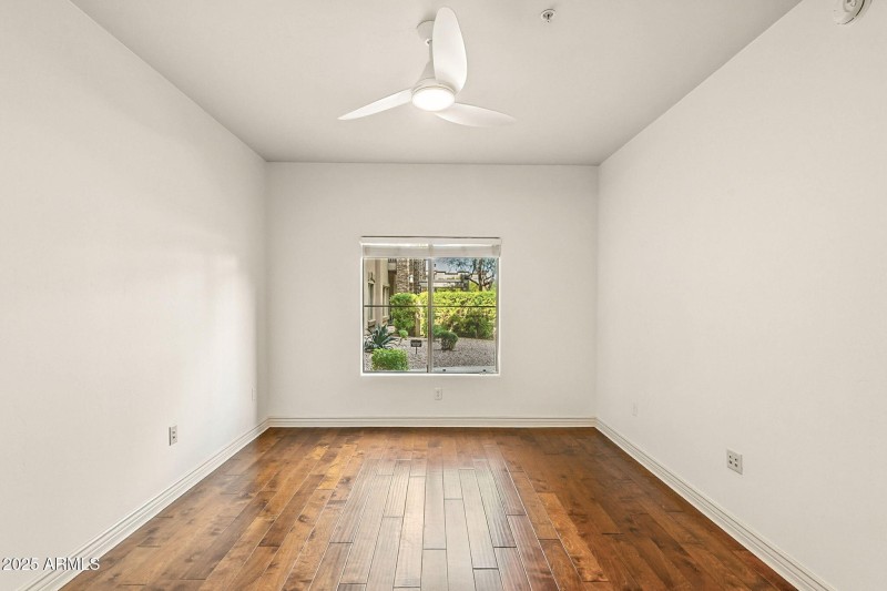 35-web-or-mls-Deer Valley-35