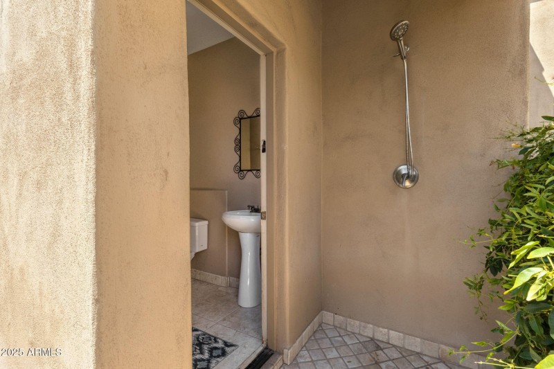 Outdoor Shower and Bathroom