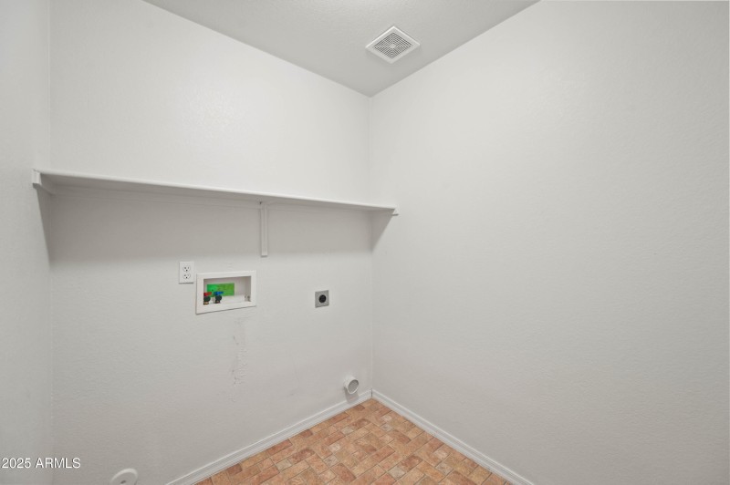 5020 S 25th Ave Phoenix AZ 85041-19