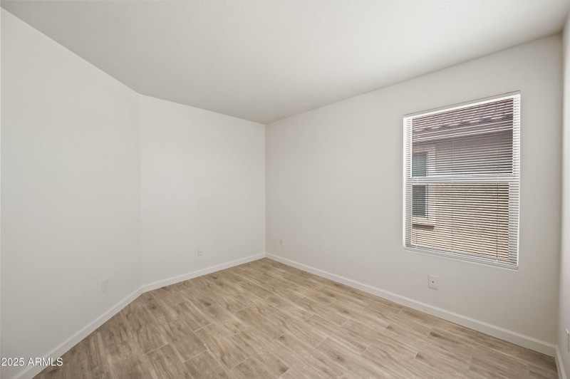 5020 S 25th Ave Phoenix AZ 85041-13