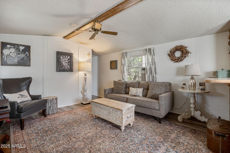 3504RaeCir-Heber-AZ-9