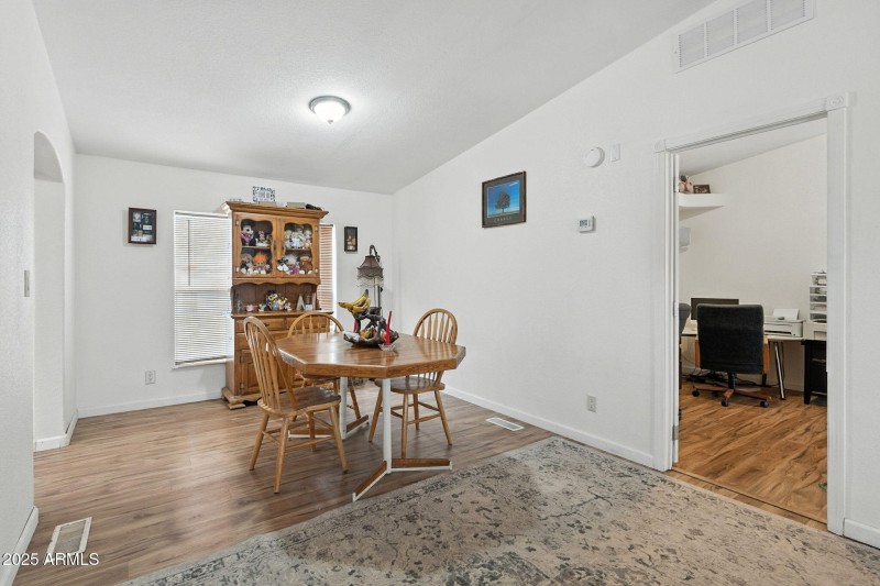 17-web-or-mls-Horseshoe -17