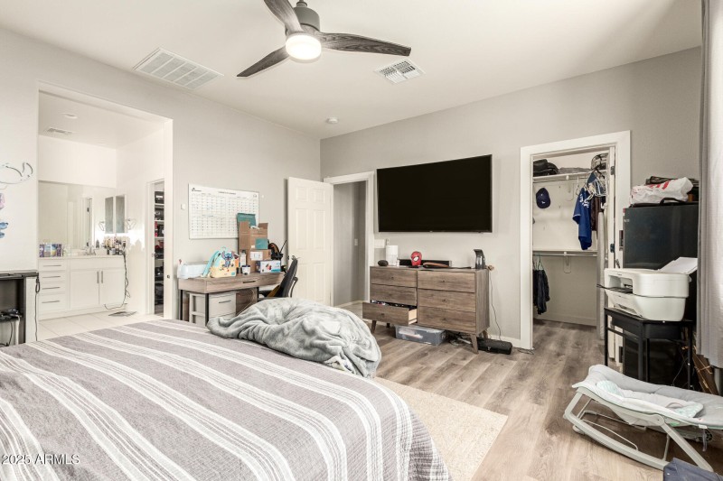 Master Bedroom to bathroom & closet 1