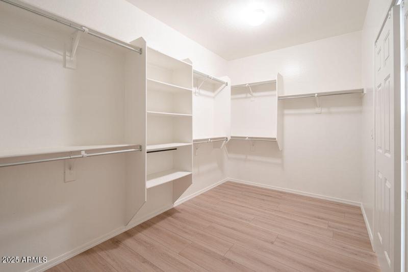 20250729_26197-W-Potter-Dr_09