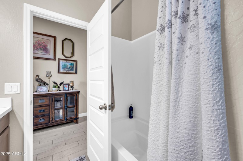 41072 W Hillman Dr-22