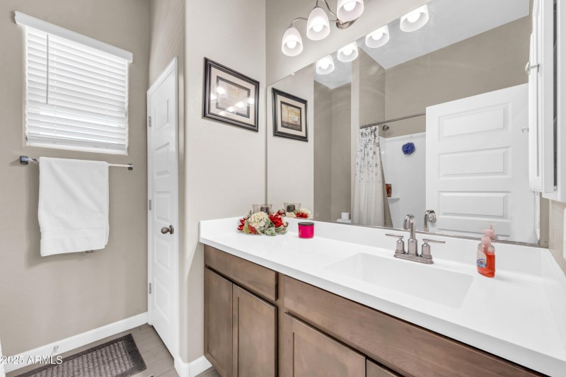 41072 W Hillman Dr-23