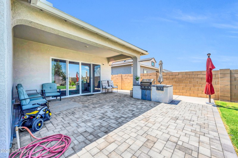 41072 W Hillman Dr-32