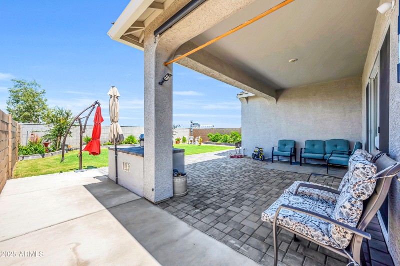 41072 W Hillman Dr-34