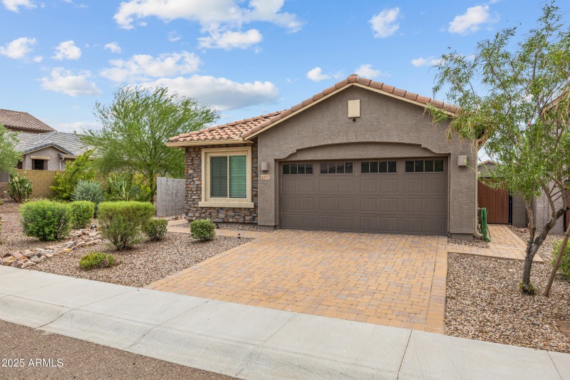 4207 W Bradshaw Creek Ln-2