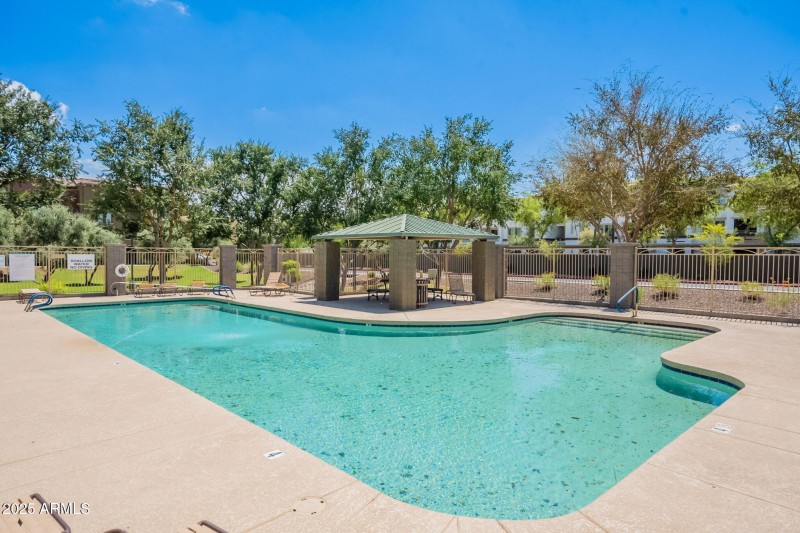 49-web-or-mls-94th-community-1