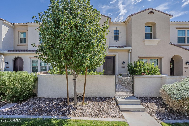 1-web-or-mls-Sabrina Dr-1