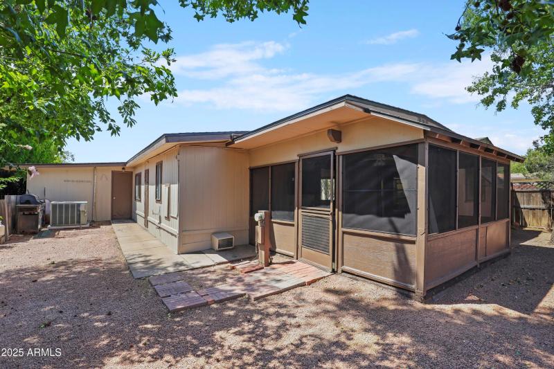 Fenced Back Yard (1)