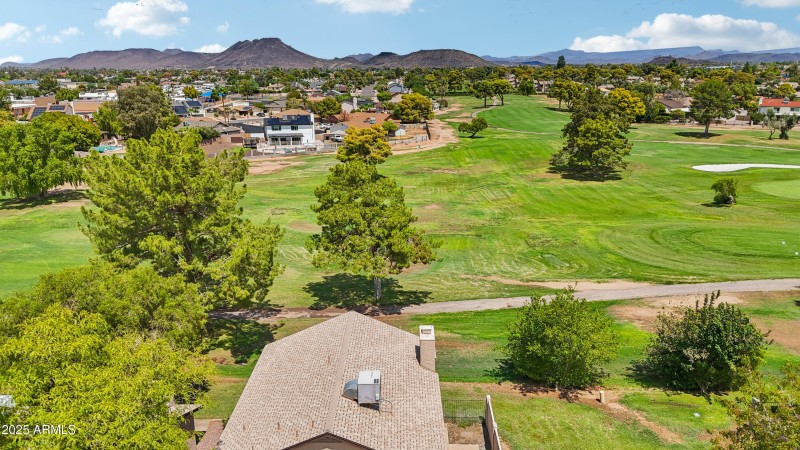 31-print-W Continental Dr-S2708-031