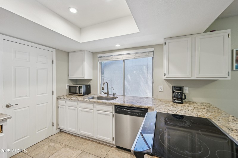 15-print-W Continental Dr-S2708-015