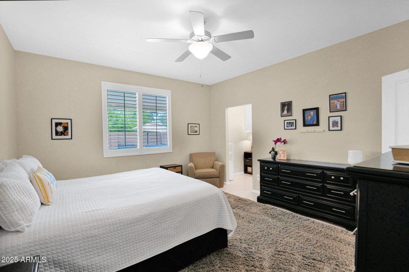 19-web-or-mls-P1281386