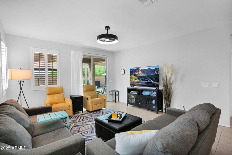 34-web-or-mls-P1281426