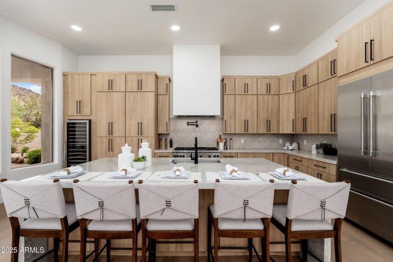 11917 E Mariposa Grande Dr - 18