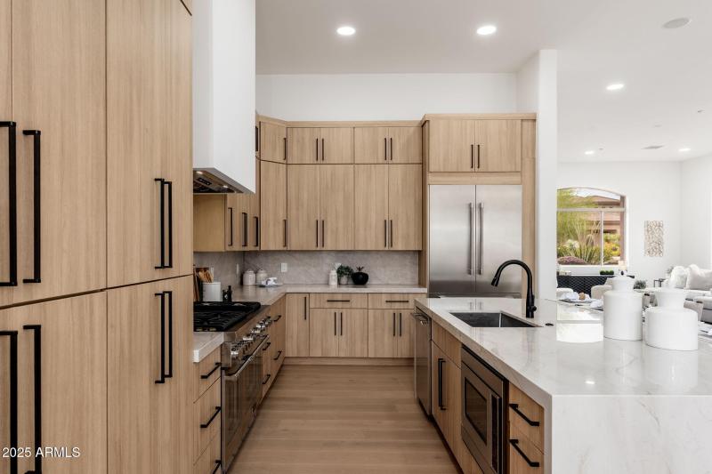 11917 E Mariposa Grande Dr - 21