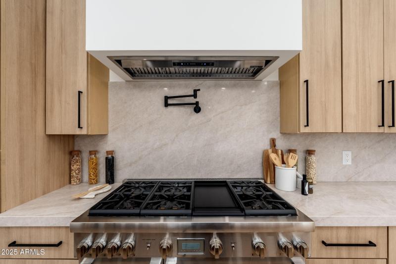 11917 E Mariposa Grande Dr - 24