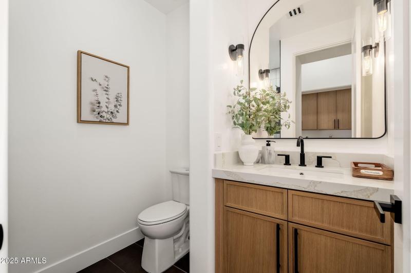 11917 E Mariposa Grande Dr - 29