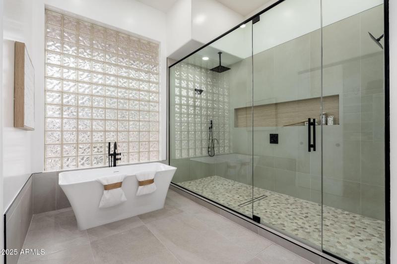 11917 E Mariposa Grande Dr - 37