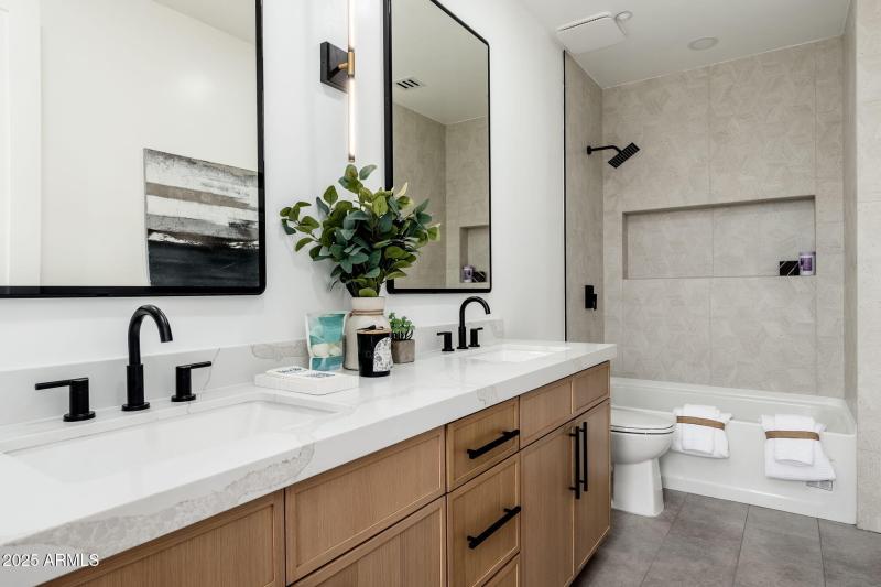 11917 E Mariposa Grande Dr - 42