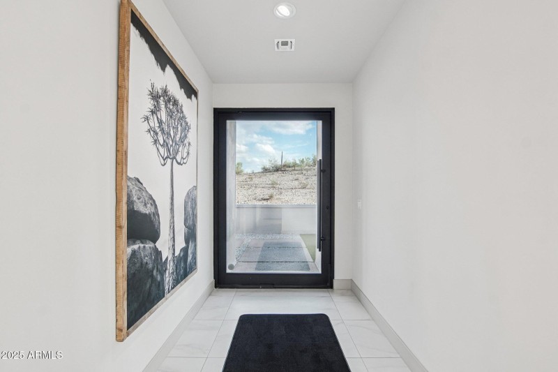 10-web-or-mls-W Estes Way-S2708-010