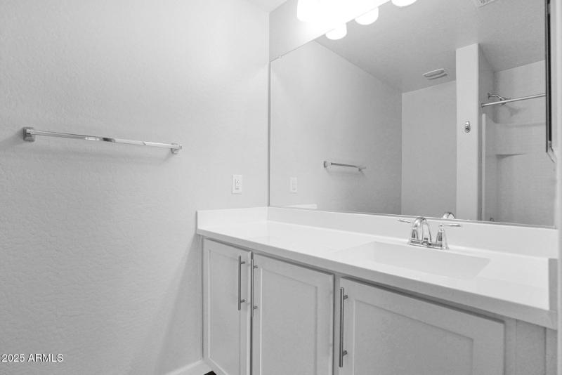 6-web-or-mls-P1281339