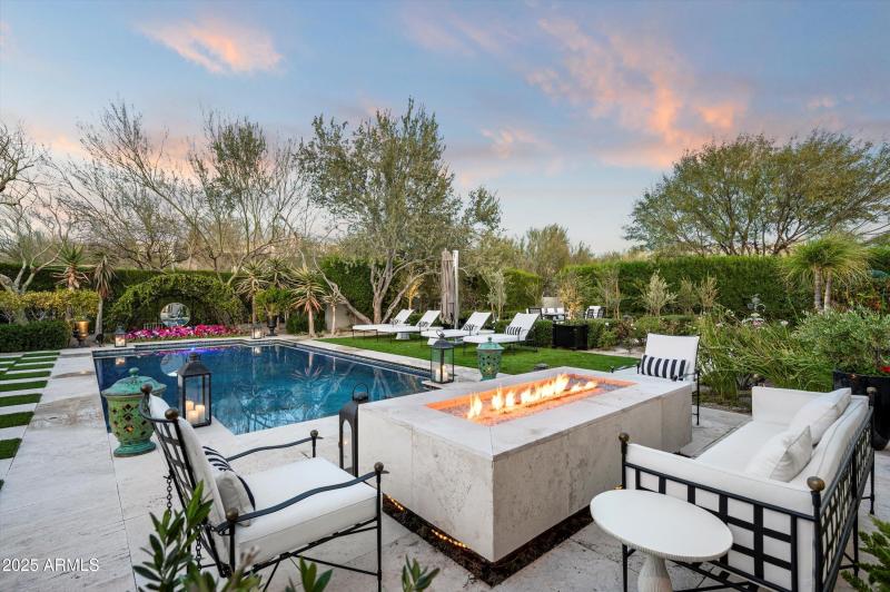 Pool & Sitting Area