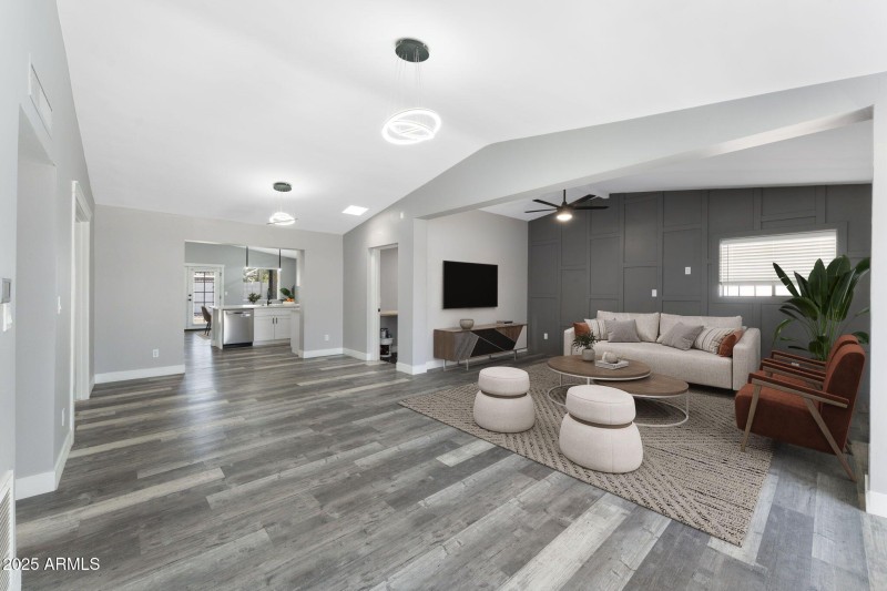 Living Room (virtually staged)