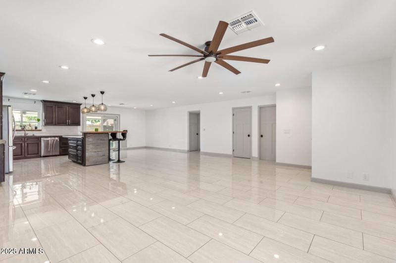 20230907061105910637000000-o