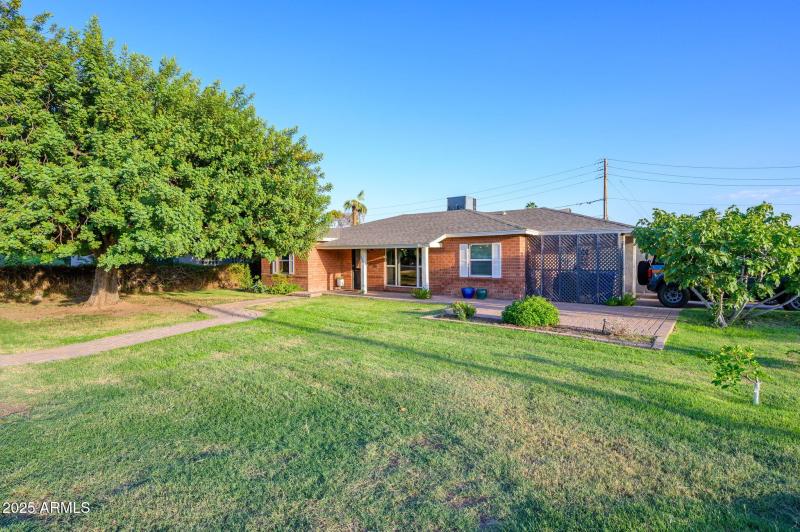 23-web-or-mls-Montebello-3