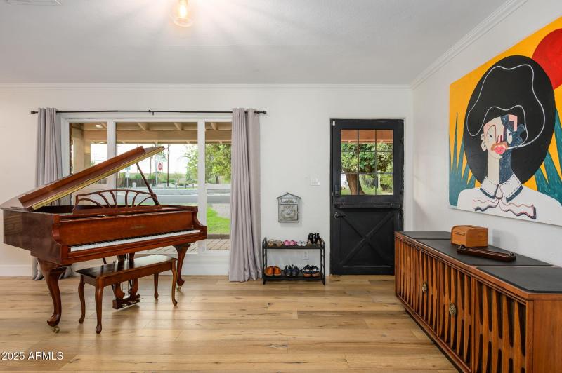 47-web-or-mls-Montebello-51