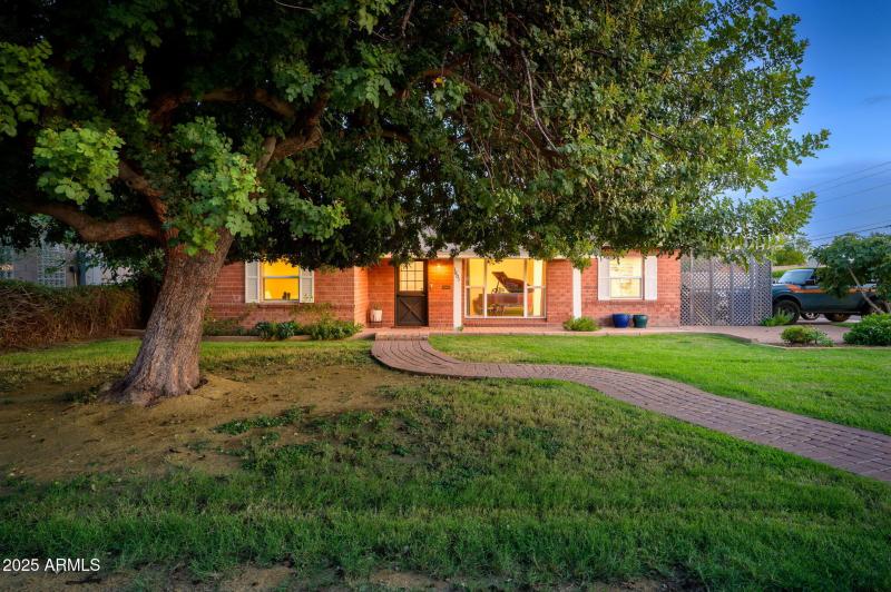 51-web-or-mls-Montebello-55