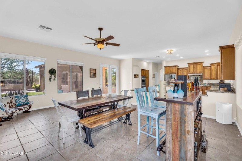 24-web-or-mls-5544 E Dusty Wren Dr 24