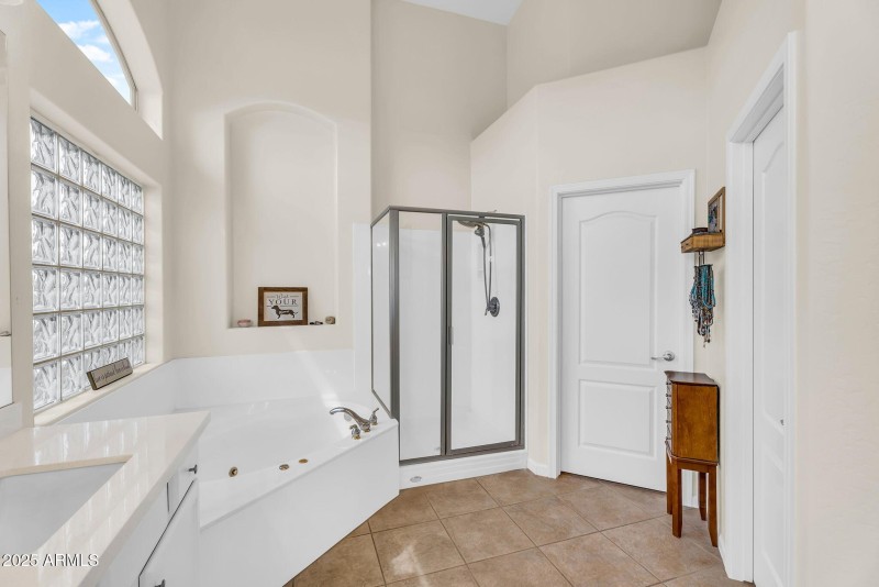 40-web-or-mls-5544 E Dusty Wren Dr 38