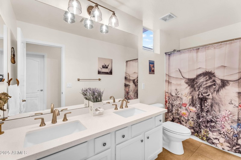 50-web-or-mls-5544 E Dusty Wren Dr 44