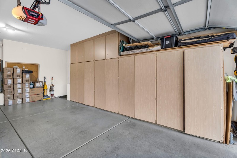 54-web-or-mls-5544 E Dusty Wren Dr 53