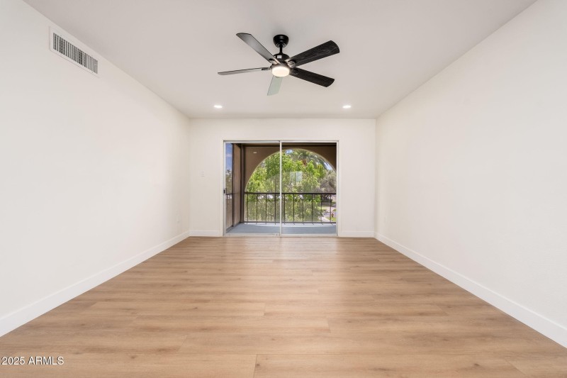 131 N Higley Rd UNIT 215 - 10