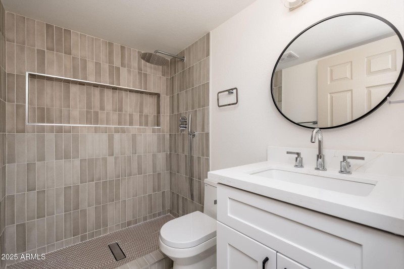 131 N Higley Rd UNIT 215 - 15