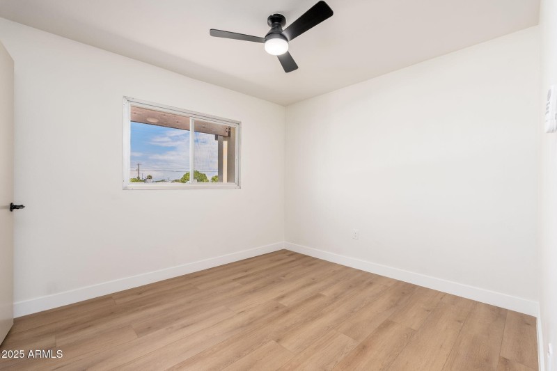 131 N Higley Rd UNIT 215 - 16