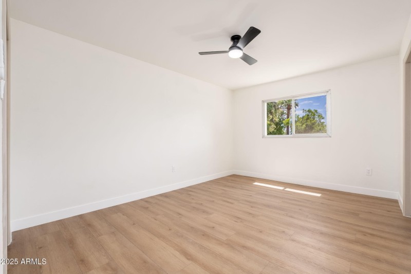 131 N Higley Rd UNIT 215 - 19