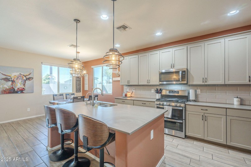 12-web-or-mls-Canasta-12